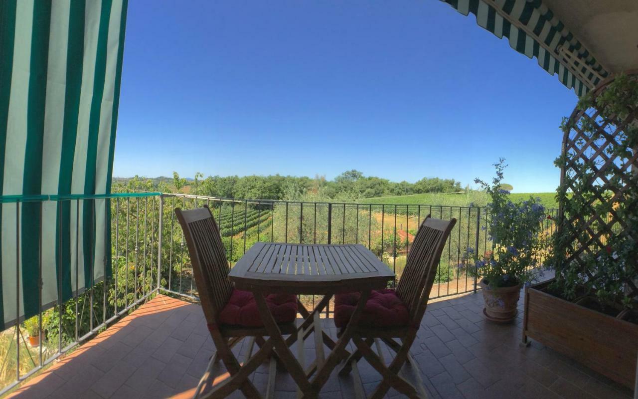 B&B Casa Certosa Siena Bagian luar foto